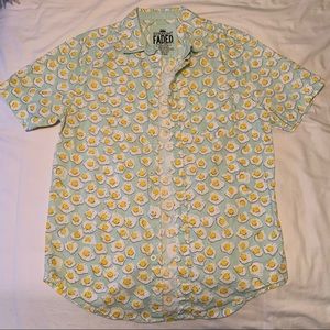 Straight Faded Button-up Egg T-Shirt